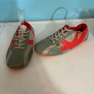CMUK Roma rossa lace up lightweight running travelling walking shoe ‎ sneaker